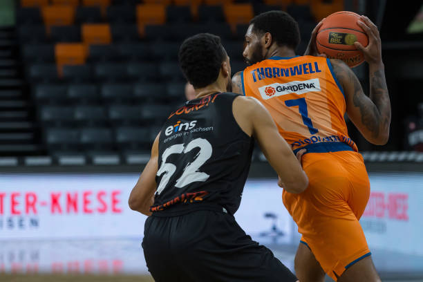 在奥萨苏纳 在奥萨苏纳