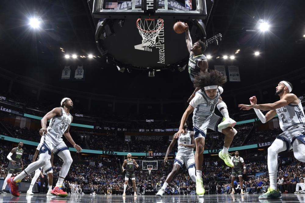 客场挑战的 客场挑战的